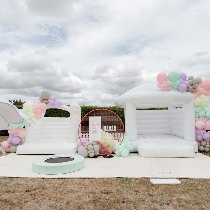 Mini Bounce Castles © 4 Colours To Choose From